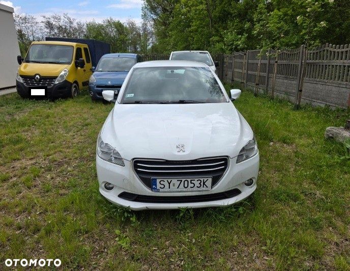 Peugeot 301 1.6 VTi Active - 3
