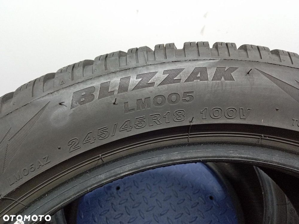 OPONY ZIMOWE BRIDGESTONE BLIZZAK LM005 245/45 R18 100V 2SZT - 4