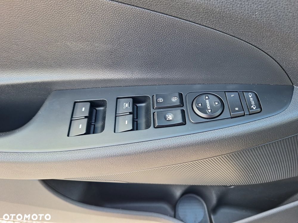 Hyundai Tucson blue 1.6 GDi 2WD Passion - 27