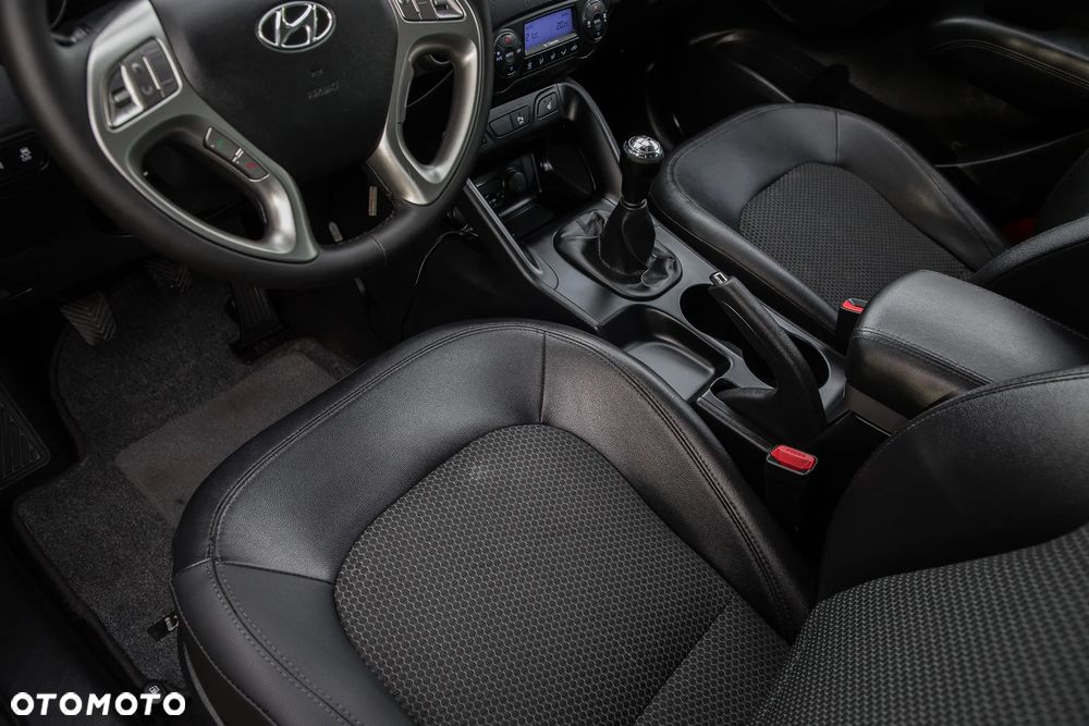 Hyundai ix35 2.0 4WD Premium - 23