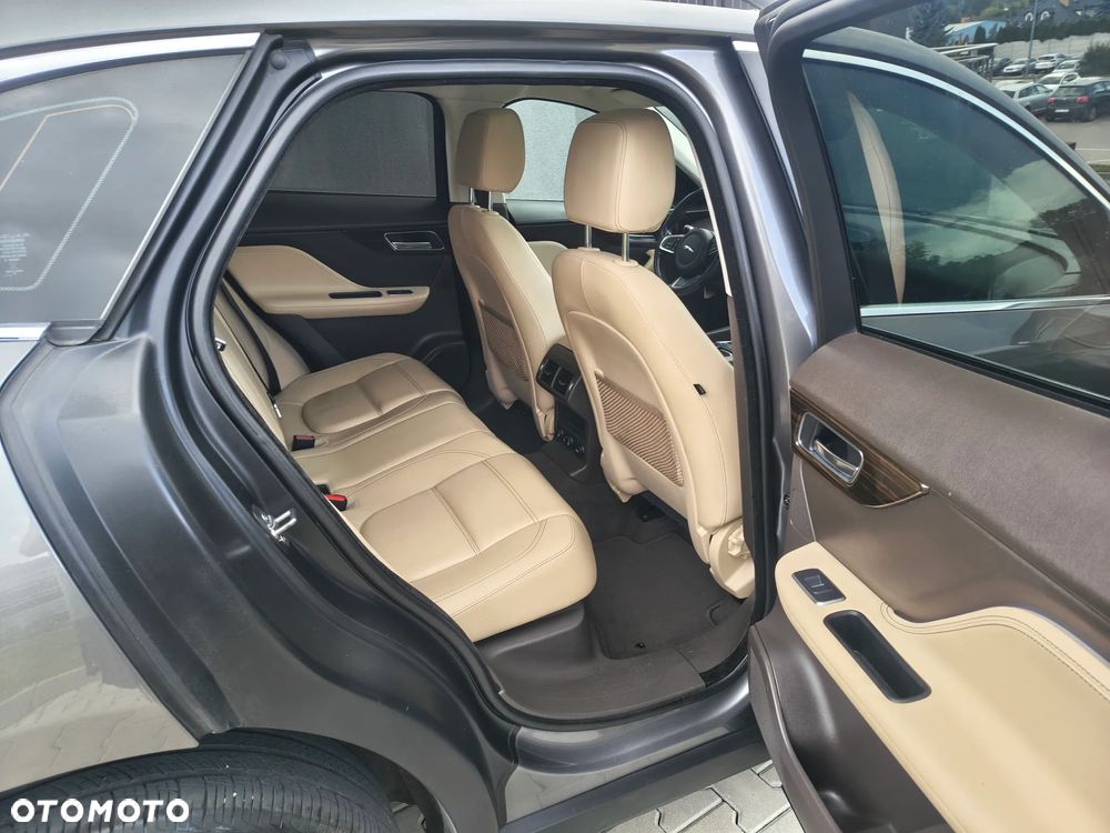 Jaguar F-Pace 2.0 i4D AWD Prestige - 10