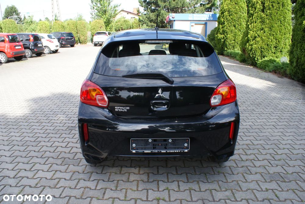 Mitsubishi Space Star - 9