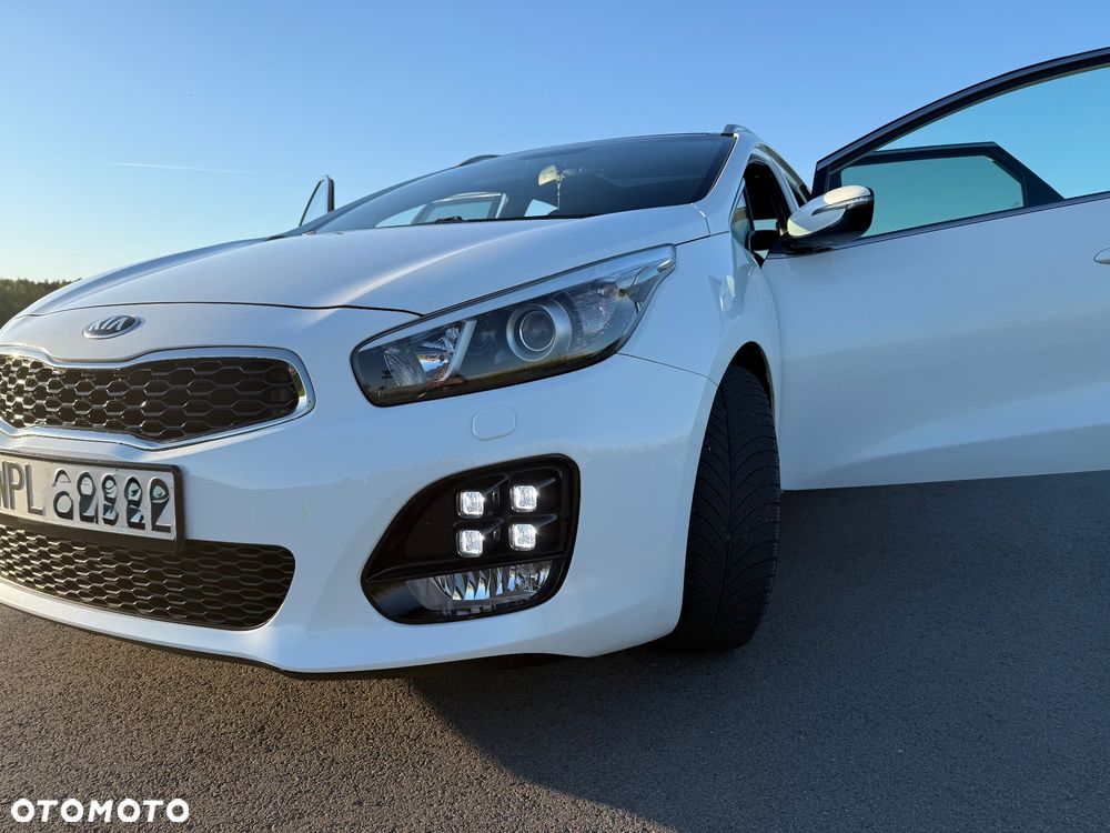 Kia Ceed 1.6 CRDi GT Line DCT - 5