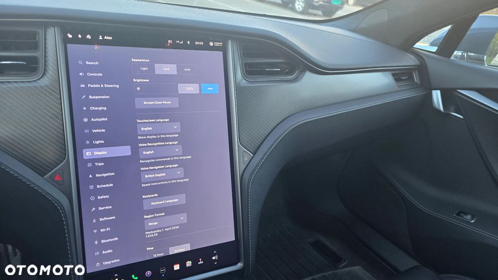Tesla Model S Performance - 22