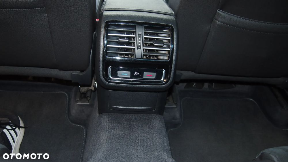 Volkswagen Passat 1.8 TSI BMT Highline DSG - 13