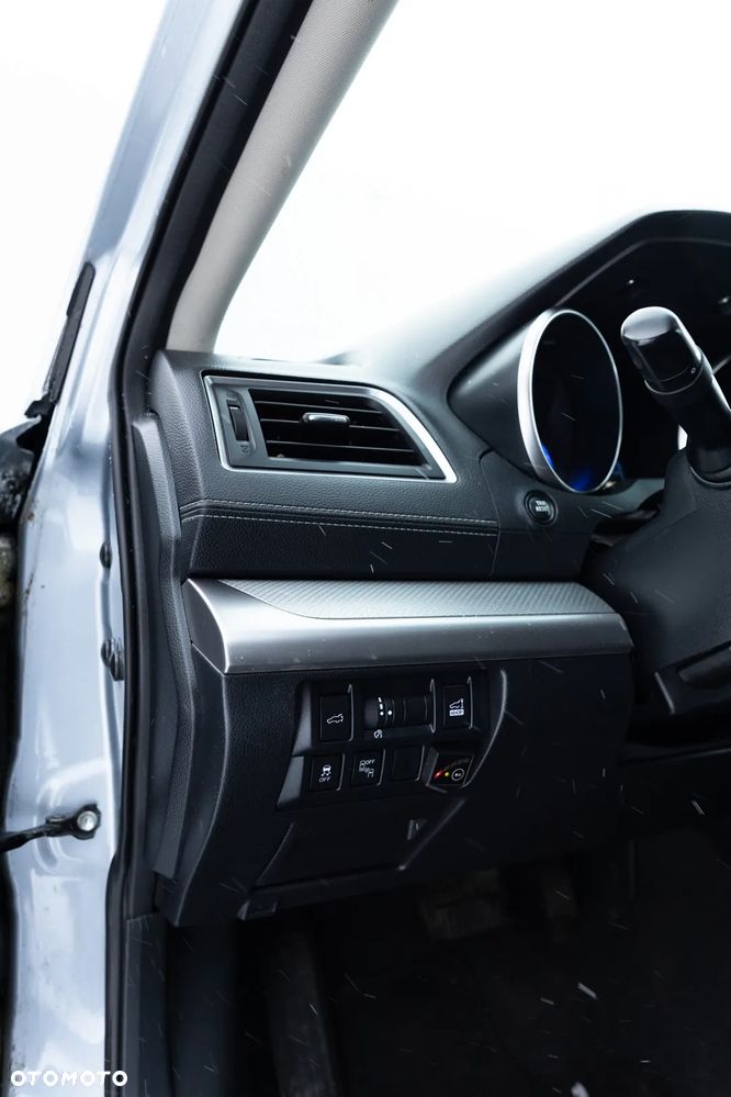 Subaru Outback - 22