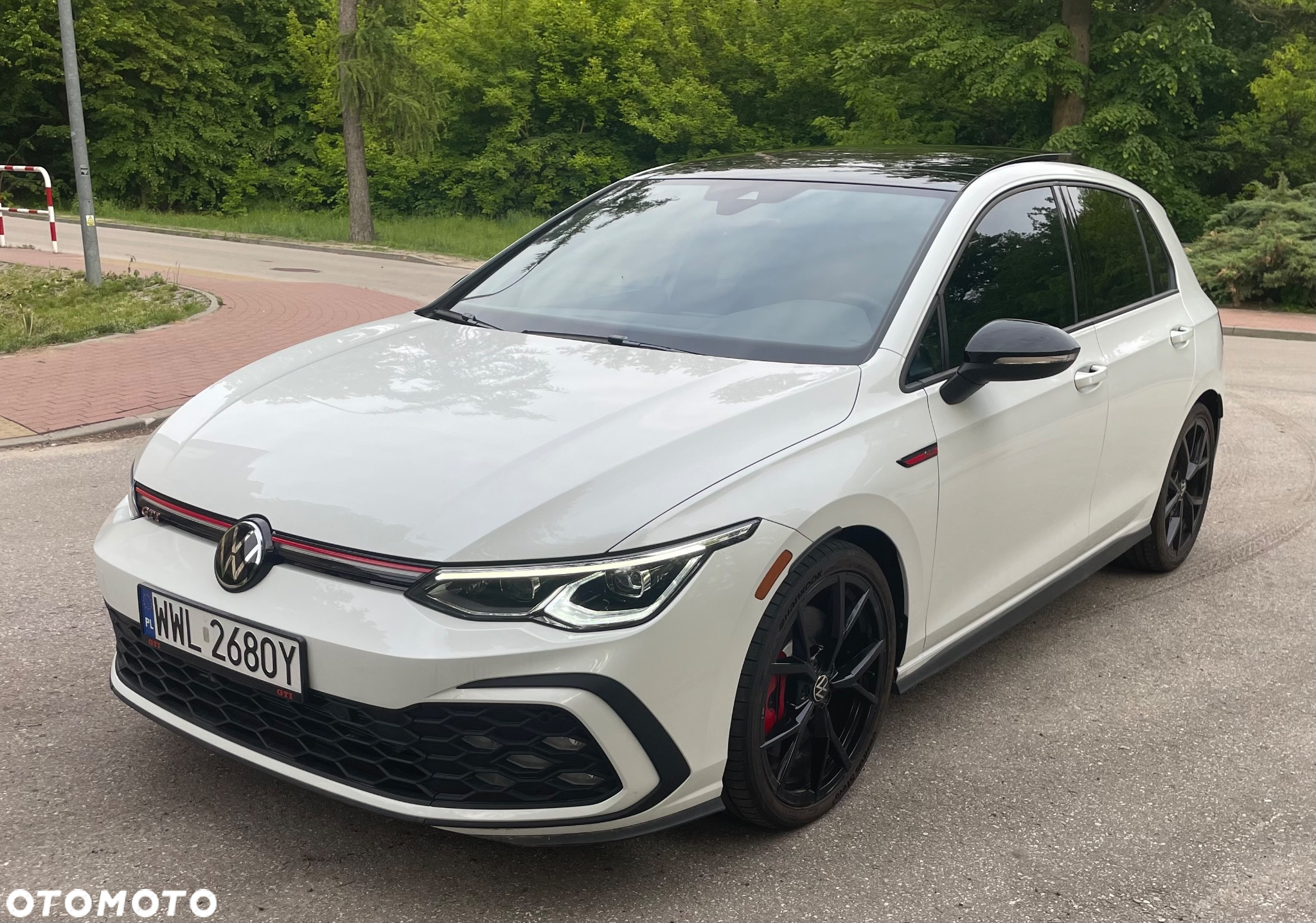 Volkswagen Golf 2.0 TSI OPF GTI - 2