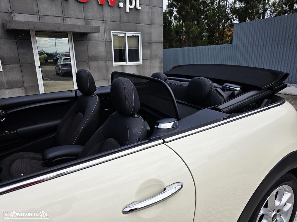 MINI Cabrio One - 20