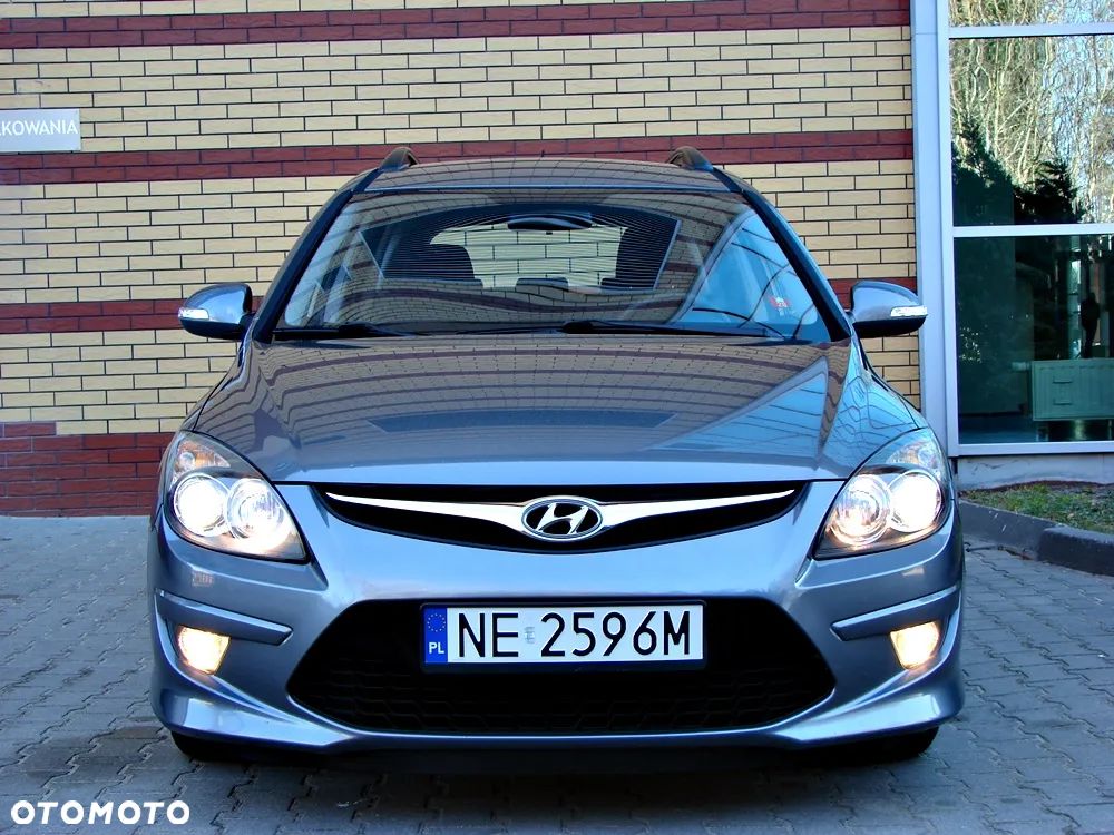 Hyundai i30 i30cw 1.4 blue Comfort - 11