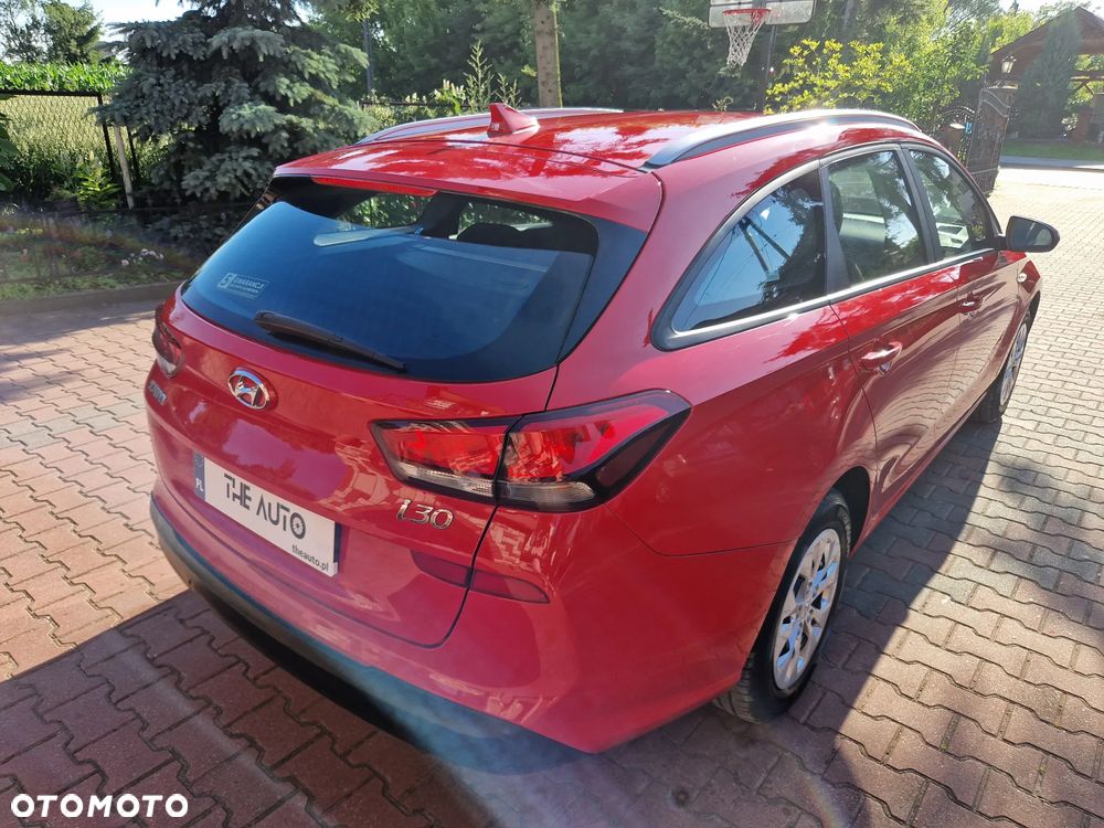 Hyundai i30 1.5 DPI Classic + - 34