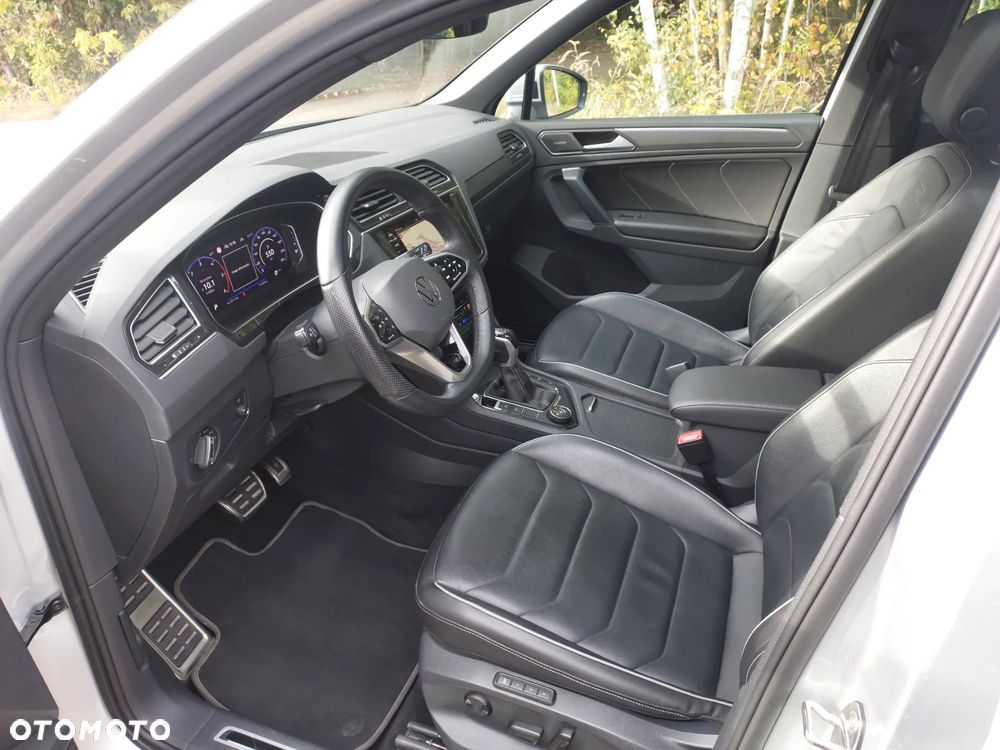 Volkswagen Tiguan 2.0 TDI SCR 4MotION DSG R-Line - 9