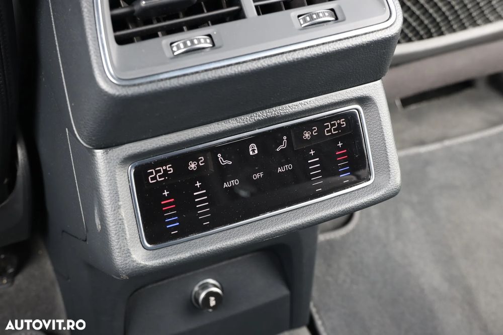 Audi e-tron Sportback S quattro - 18