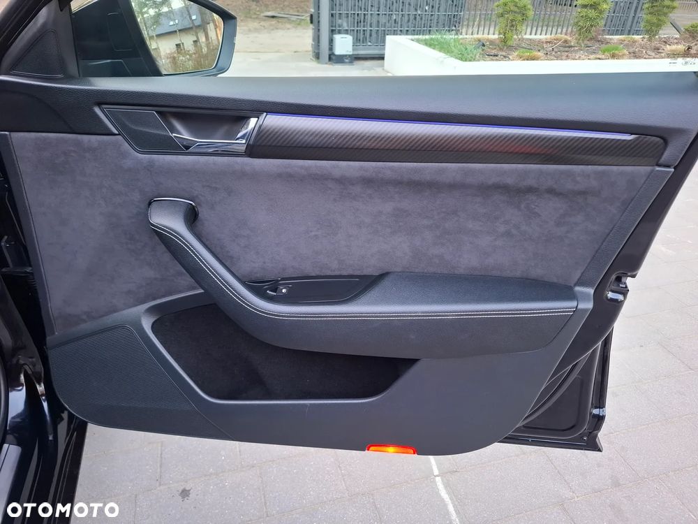 Skoda Superb 2.0 TSI 4x4 Sportline DSG - 37