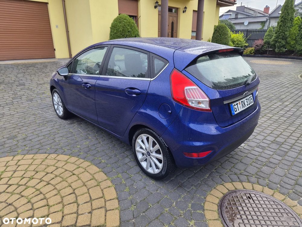 Ford Fiesta - 6