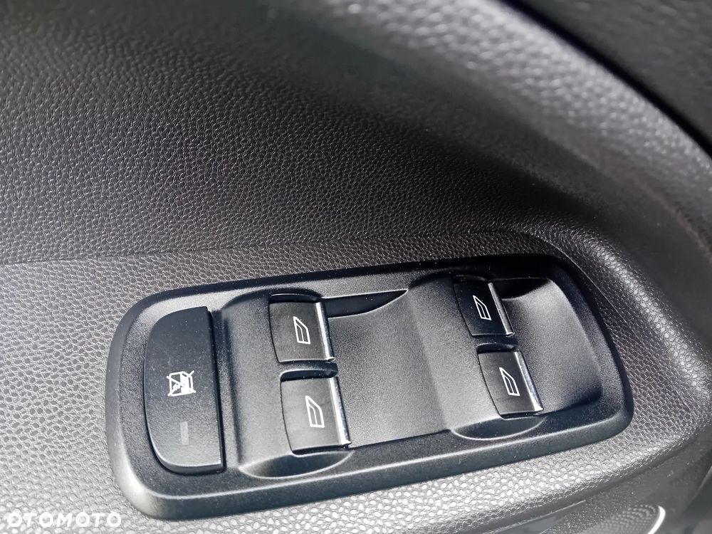 Ford EcoSport 1.0 EcoBoost TITANIUM - 27