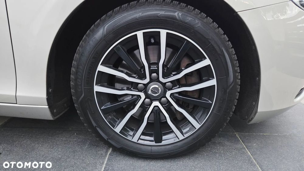 Volvo V40 D3 Drive-E SCR Kinetic - 27