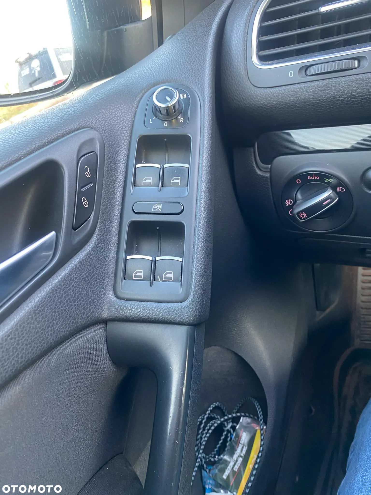 Volkswagen Golf VI 2.0 TSI GTI - 12