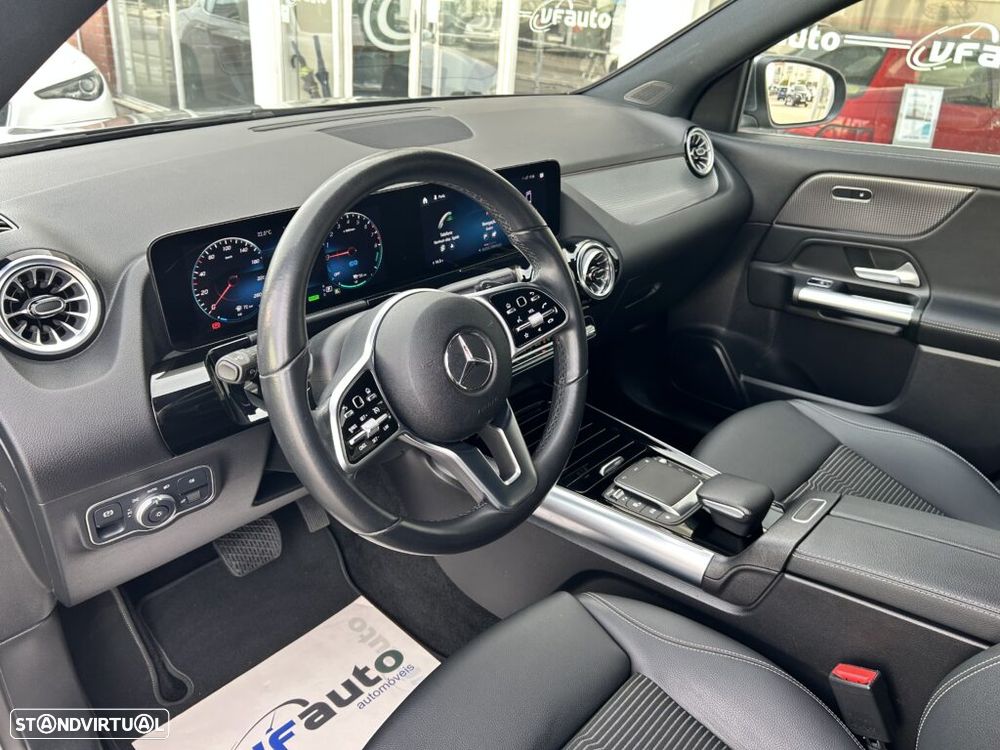 Mercedes-Benz GLA 250 e 8G-DCT Edition Progressive Line - 17