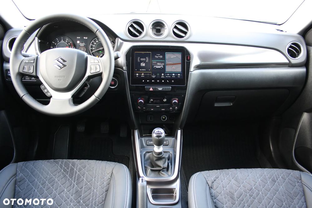 Suzuki Vitara 1.4 Boosterjet mHEV Elegance 2WD - 19