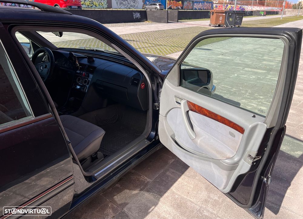 Mercedes-Benz C 220 - 9