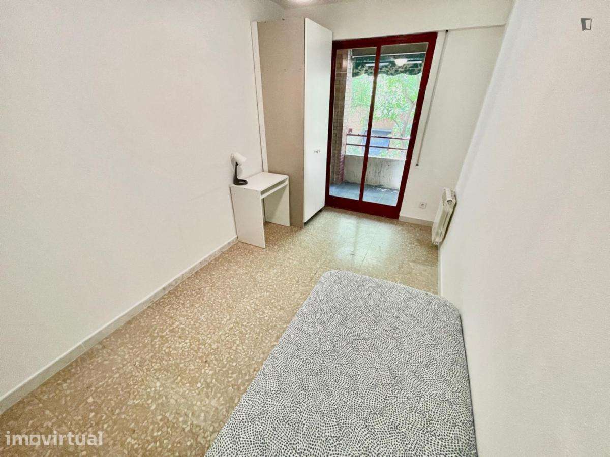 Quarto - localizado em Arroios Lisbon - Grande imagem: 2/28