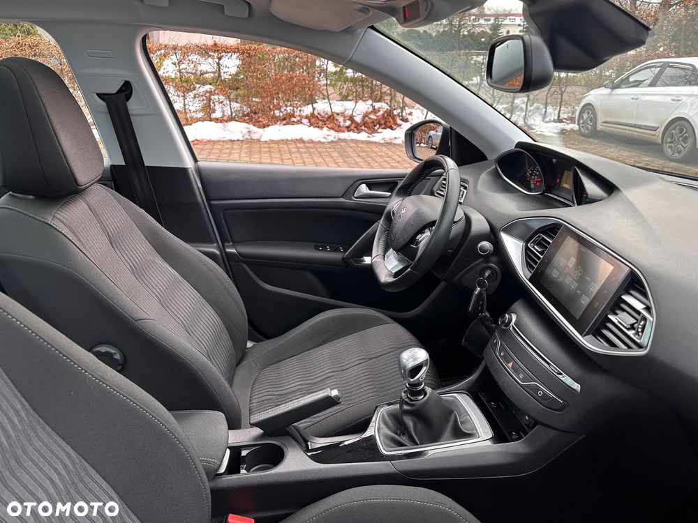 Peugeot 308 BlueHDi FAP 120 Stop&Start Active - 33