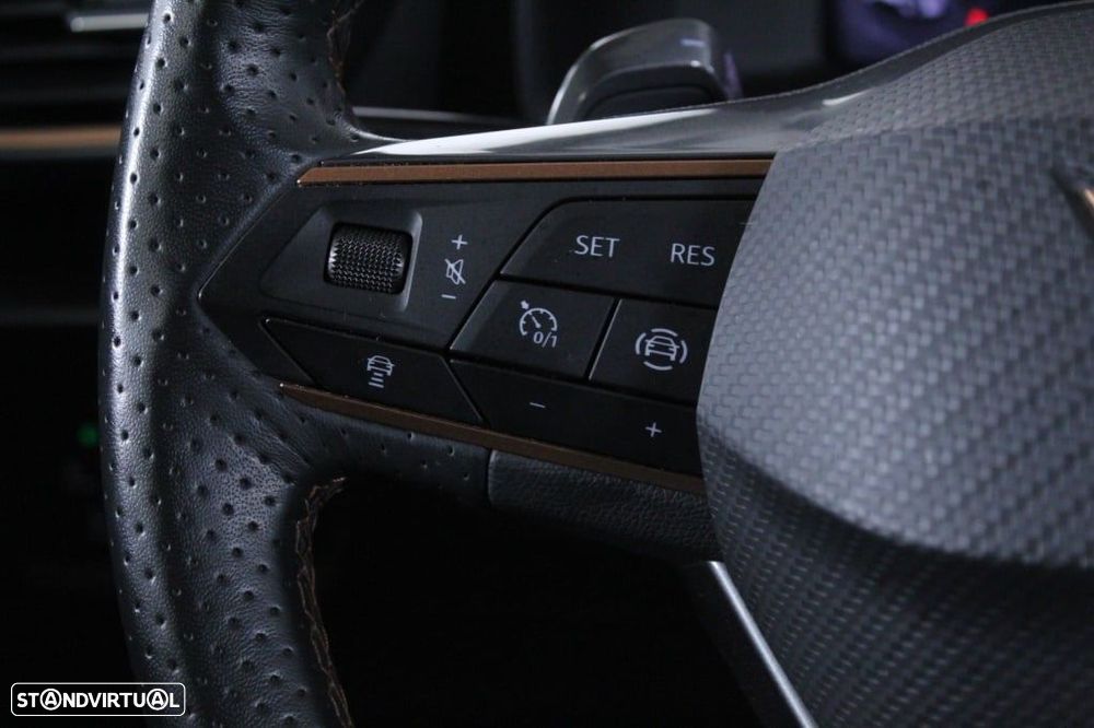 Cupra Formentor 1.4 e-Hybrid DSG - 22