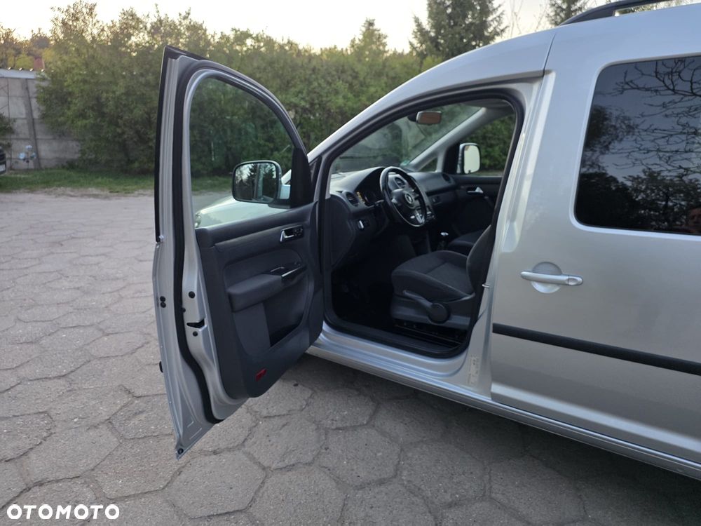 Volkswagen Caddy Maxi Comfortline 4Motion - 7