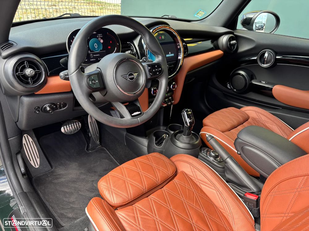 MINI Cabrio John Cooper Works Premium P. JCW Plus - 12