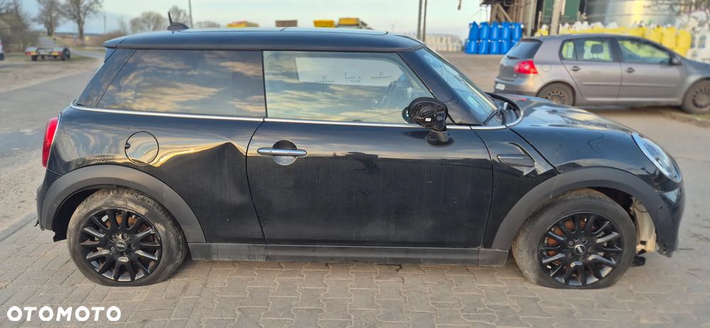 MINI Cooper John Works Trim - 4