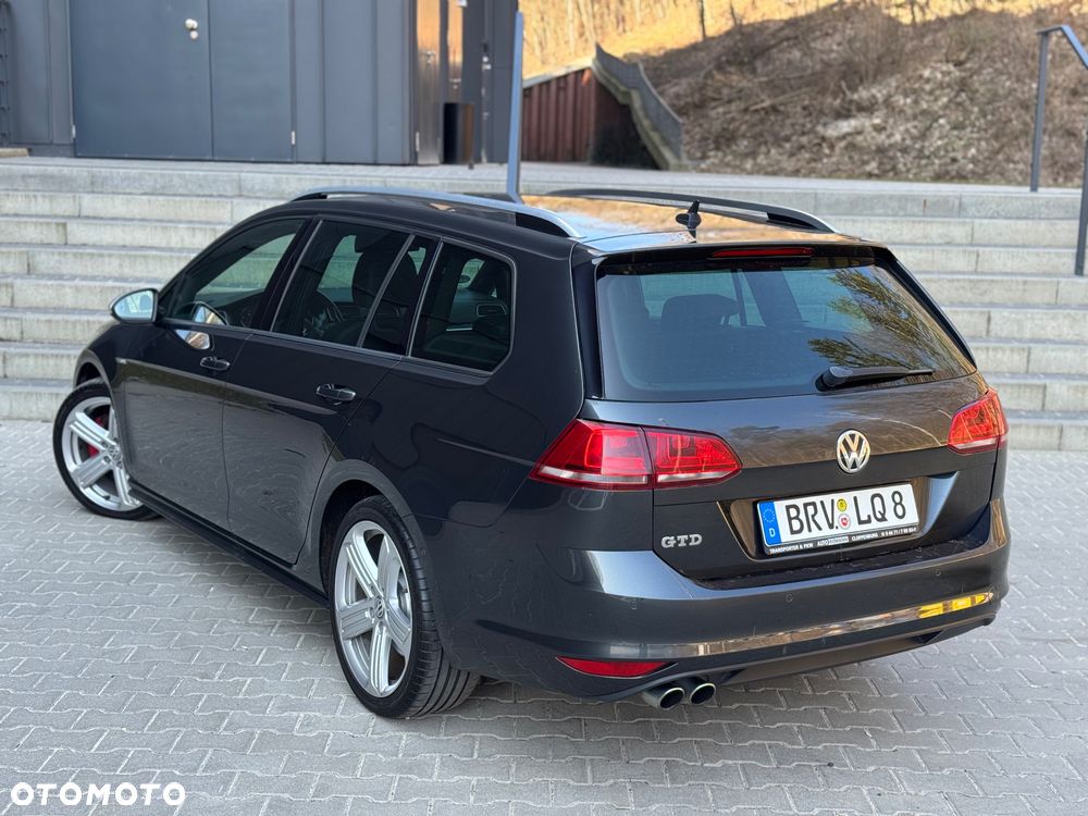 Volkswagen Golf GTD 2.0 TDI SCR DSG - 12