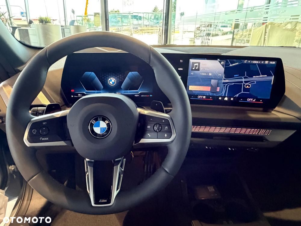 BMW Seria 2 220 mHEV - 18