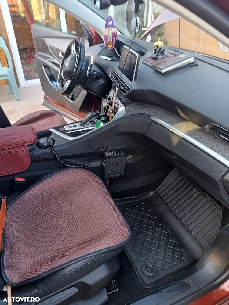 Peugeot 3008 1.2 PureTech Turbo S&S EAT6 GT-Line - 7