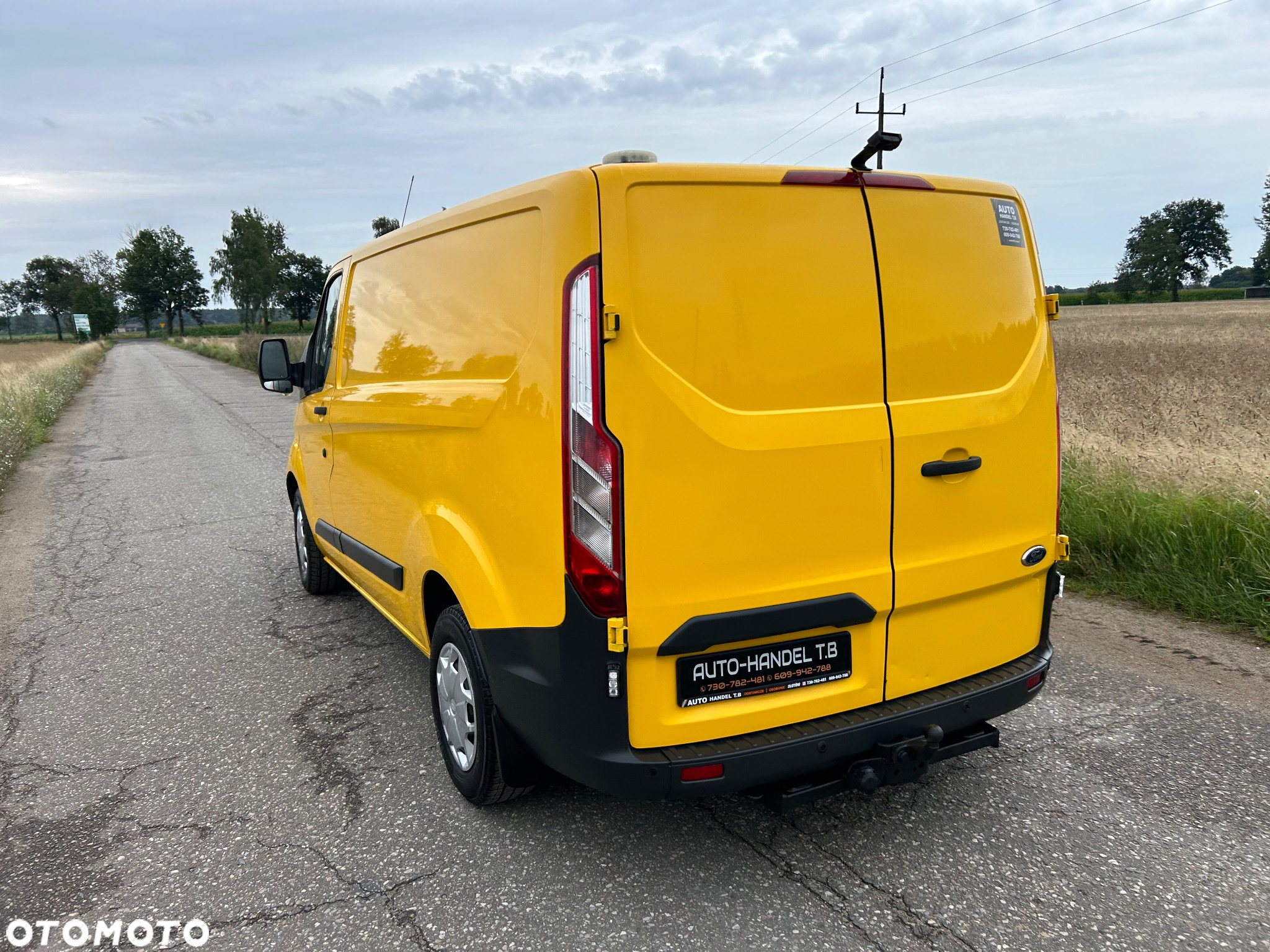 Ford Transit Custom - 12