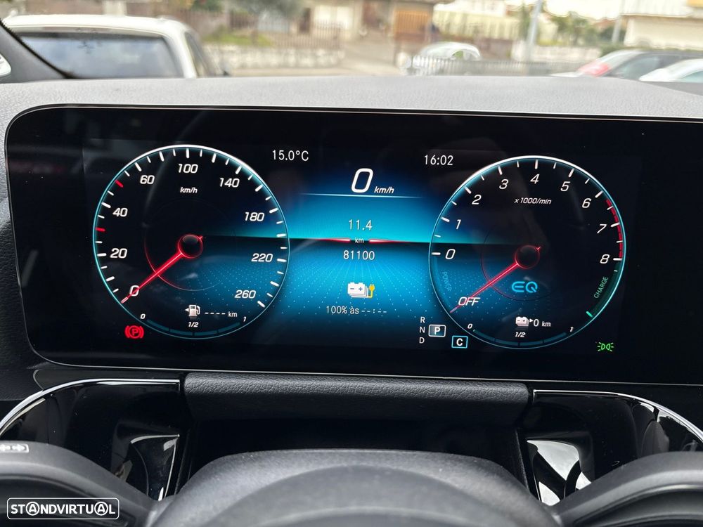 Mercedes-Benz GLA 250 e AMG Line - 41