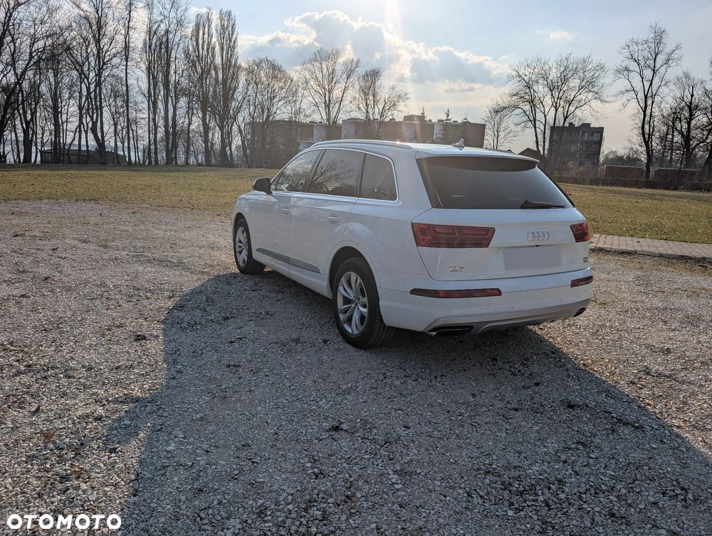 Audi Q7 3.0 TFSI Quattro Tiptronic - 9