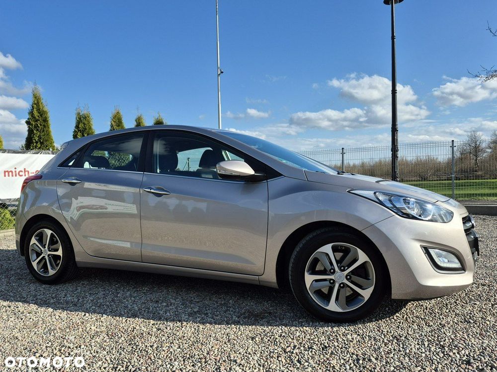 Hyundai i30 - 12