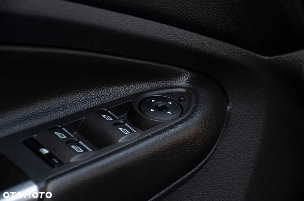 Ford Kuga 1.5 EcoBoost FWD Titanium ASS GPF - 35