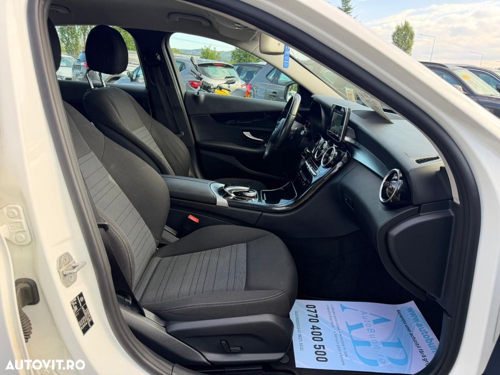 Mercedes-Benz C - 15