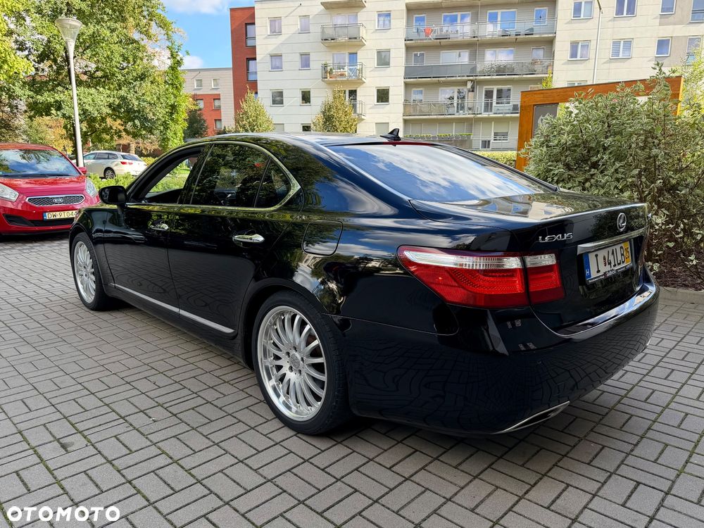 Lexus LS 460 Dynamic Line - 5