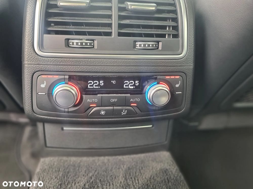 Audi A6 Avant 2.0 TDI Ultra DPF S tronic - 25