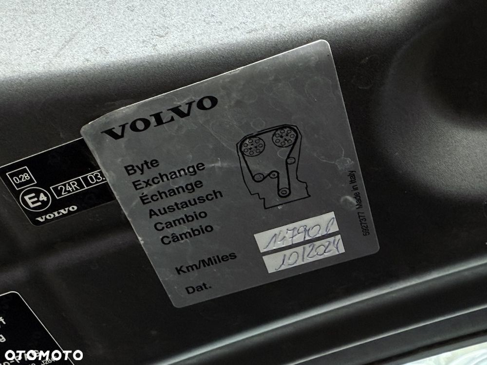 Volvo XC 60 D4 Geartronic RDesign - 37