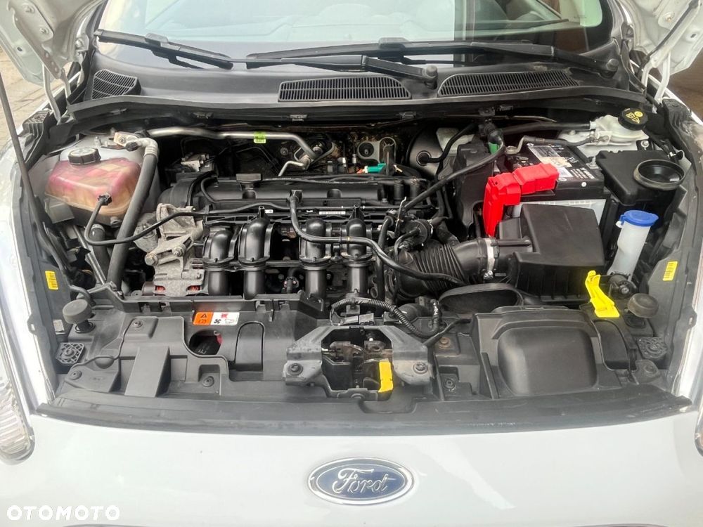 Ford Fiesta 1.25 Ambiente - 23