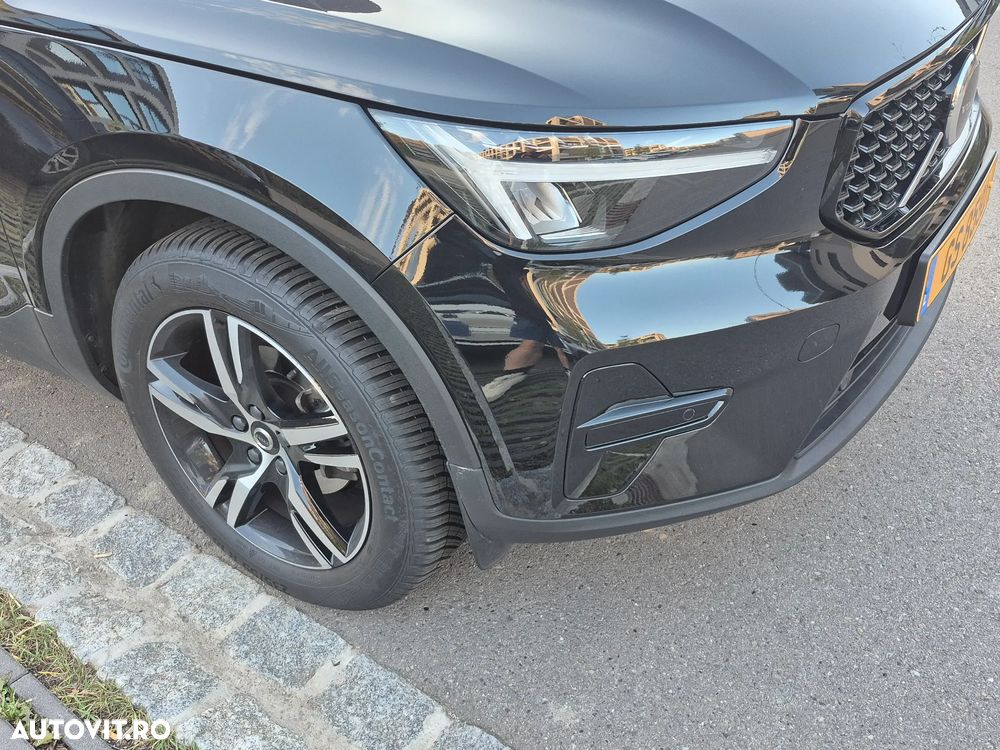 Volvo XC 40 T2 Plus Dark - 11