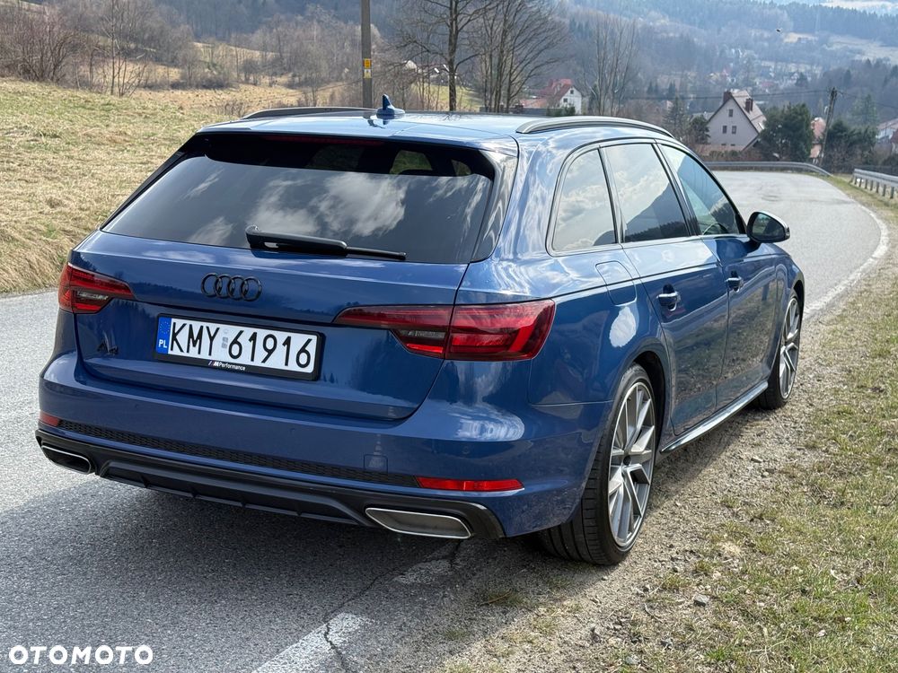 Audi A4 Avant 40 TDI S tronic - 5