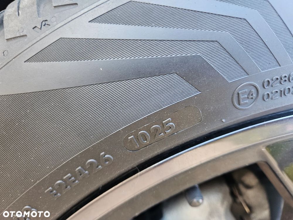 Renault Captur E-TECH Full 145 TECHNO - 25