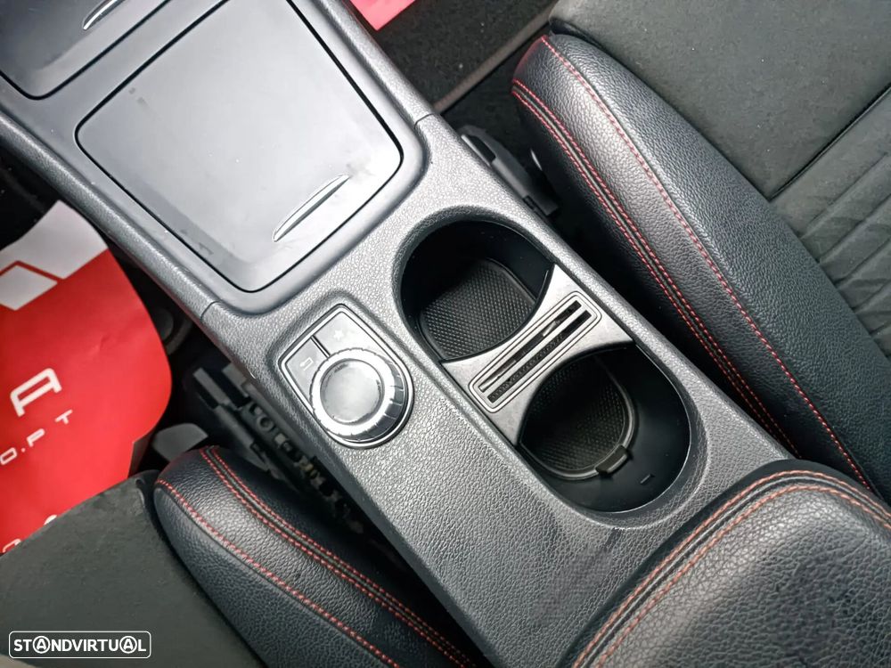 Mercedes-Benz CLA 220 d Shooting Brake AMG Line Aut. - 23