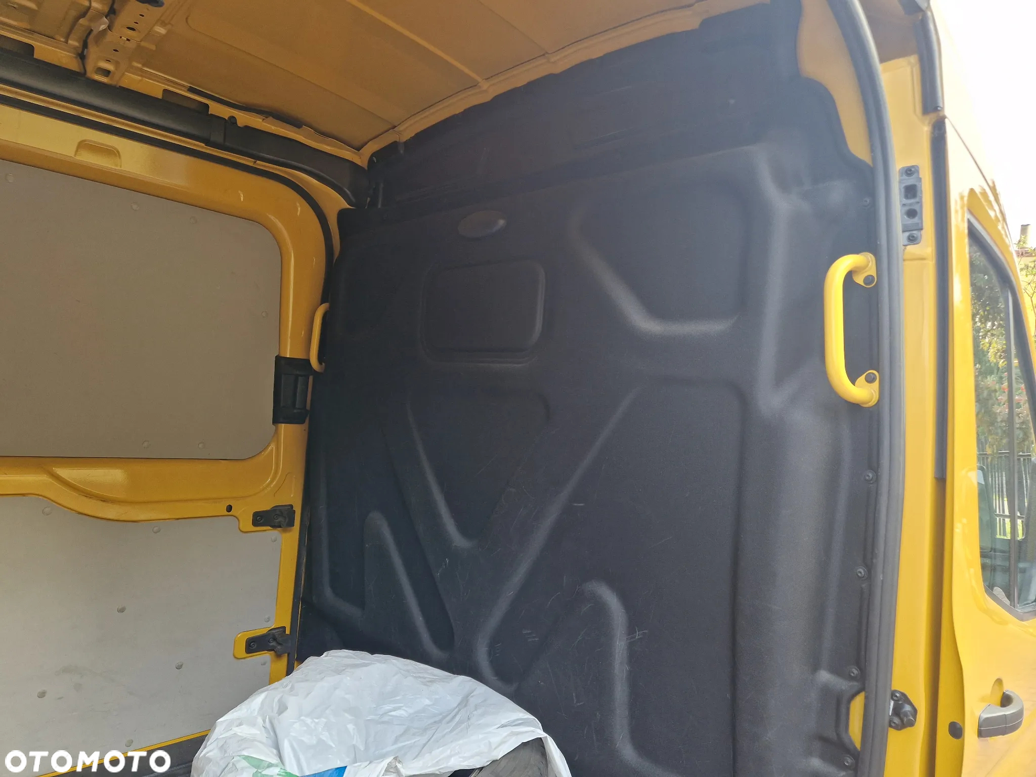 Ford Transit - 25