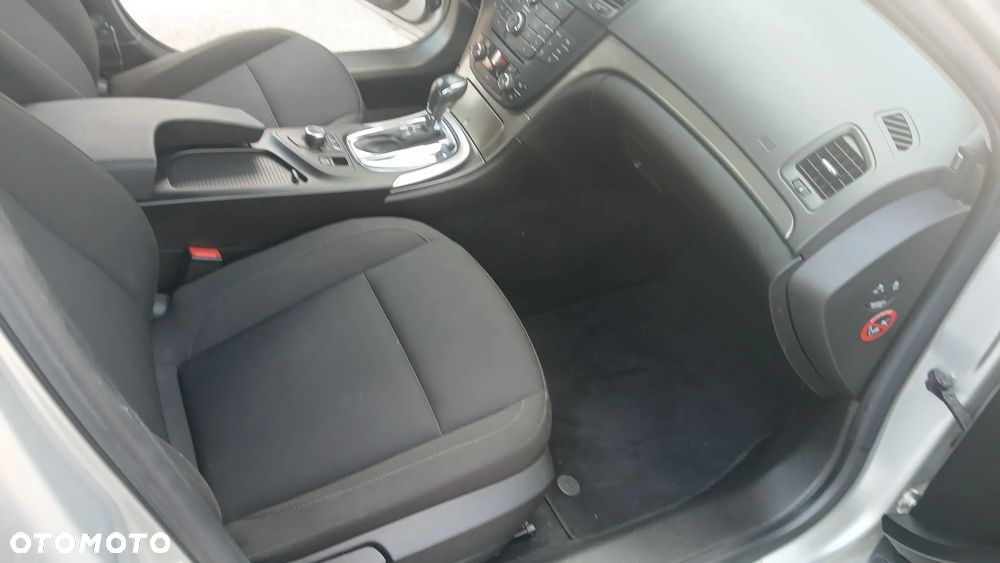 Opel Insignia 2.0 Turbo Design Edition - 18