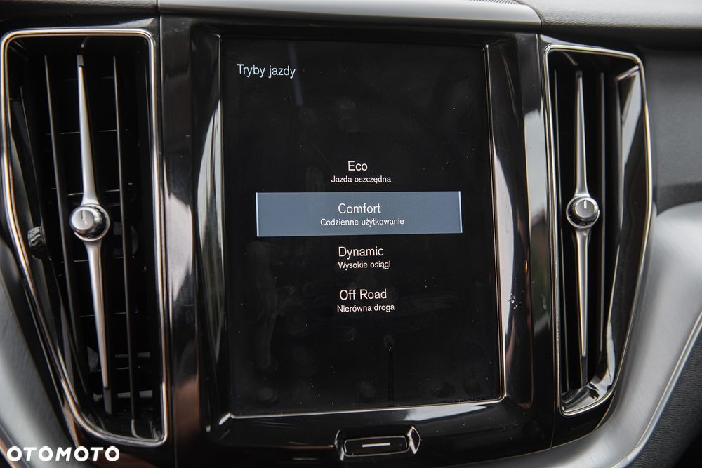 Volvo XC 60 - 28